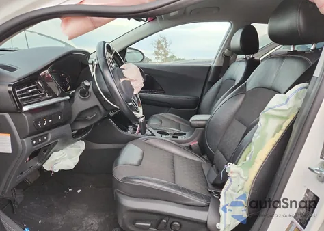 2022 Kia Niro Ex z USA, uszkodzony, nr VIN KNDCD3LD8N5545956